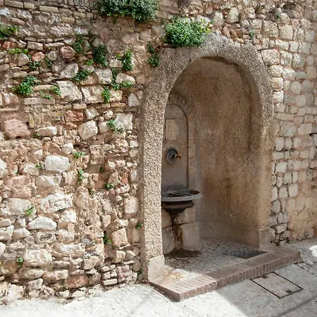 Apartment La Volta Trevi